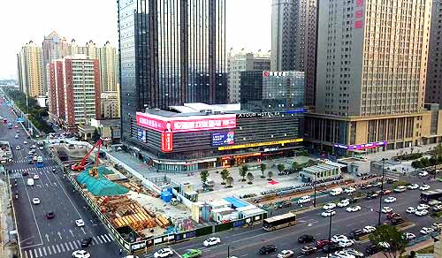 郑州建海国际地标灯光秀广告的媒体尺寸和价钱是几多？？